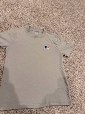 abercrombie kids Light Gray Tee with Small MLB Logo